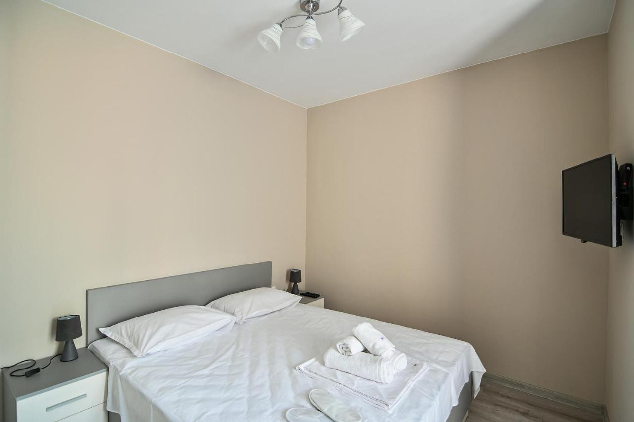 Апартаменты Cozy Flats Nearby Center Free Park Area Варна Экстерьер фото
