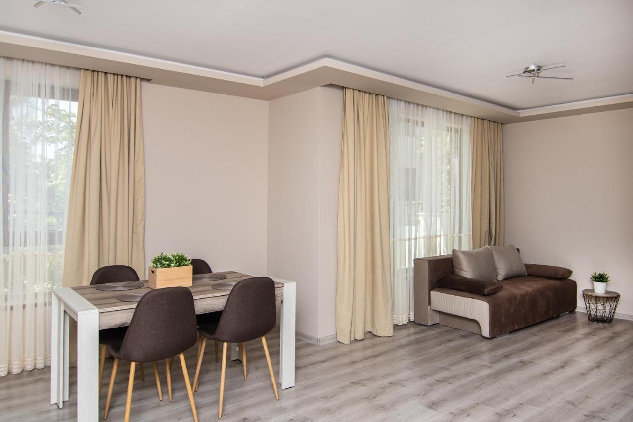 Апартаменты Cozy Flats Nearby Center Free Park Area Варна Экстерьер фото